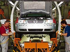 Volkswagen остановит завод в Мексике до августа - Volkswagen