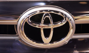 Toyota выпустит три "зеленых" автомобиля к 2012 году - Toyota