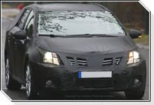 Какой будет новая Toyota Avensis. Фото - Toyota