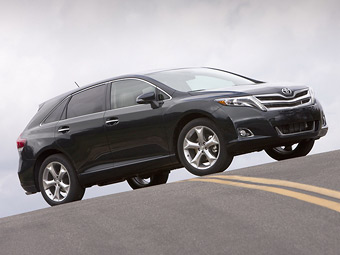 Toyota Venza обновили внешность - Toyota