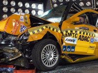 "Китайцы" инвестируют в безопасность авто - 