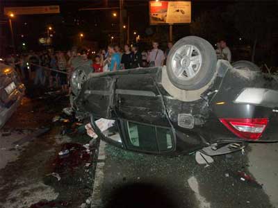 Новый Регион: В Челябинске произошла страшная авария с участием четырех автомобилей, погибло пять человек (ФОТО)