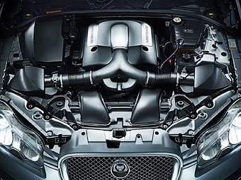 Jaguar и Land Rover построят в Великобритании завод по выпуску двигателей - Jaguar