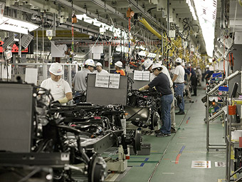 Toyota полностью восстановила производство в США - Toyota