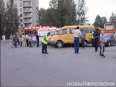 Новый Регион: Екатеринбуржец угнал машину ''скорой помощи'', чтобы покатать по городу подружку (ФОТО)