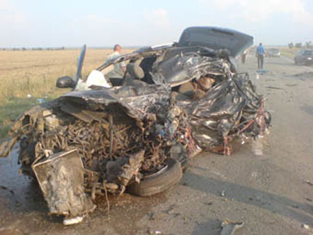 Новый Регион: Водитель Hyundai погиб сам и убил трех пассажиров (ОБНОВЛЕНО. ДОБАВЛЕНО ФОТО)