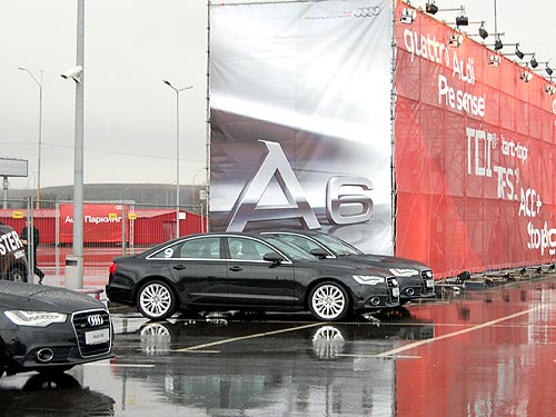 При покупке Audi A6 эксклюзивный пакет опций за 9729 евро в подарок - Audi