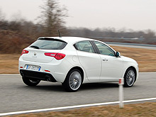 Тест-драйв Alfa Romeo Giulietta TCT: Вопреки Шекспиру