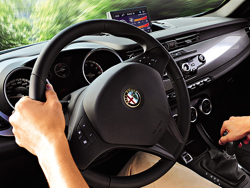 Тест-драйв Alfa Romeo Giulietta TCT: Вопреки Шекспиру