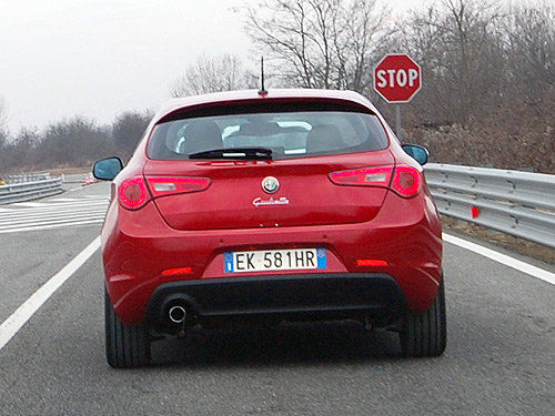 Тест-драйв Alfa Romeo Giulietta TCT: Вопреки Шекспиру