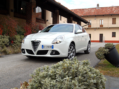 Тест-драйв Alfa Romeo Giulietta TCT: Вопреки Шекспиру