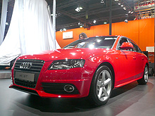 Audi R8 признан лучшим автомобилем выставки ВААИД Kyiv Automotive Show 2008 - AUDI