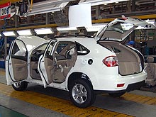 Как делают автомобили BYD. Репортаж с заводов