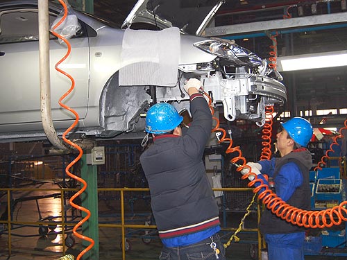 Как делают автомобили BYD. Репортаж с заводов