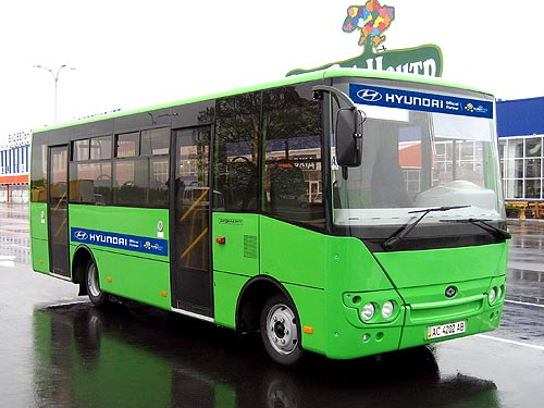 Автобусы на агрегатах Hyundai можно приобрести со скидкой до 40 000 грн. - Hyundai