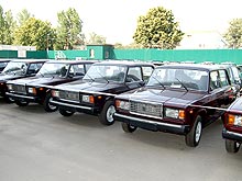 Почему в феврале на авторынке сменились лидеры