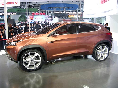 На автосалоне в Китае Chery представила две концептуальные новинки - Chery