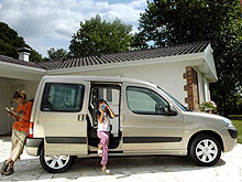 Пассажирский Citroen Berlingo First теперь доступен со скидкой $1000 - Citroen