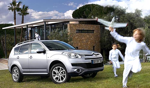 Только в апреле полноприводный Citroen C-Crosser предлагается по специальной цене 247 900 грн. - Citroen