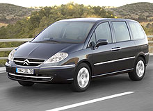 Citroen представил обновленный С8 - Citroen