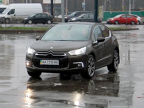 Citroen в Украине намерен занять 20% в премиальном сегменте С - Citroen
