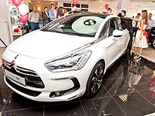 В Харькове открылся автоцентр Citroen и презентованы две новые модели - Citroen