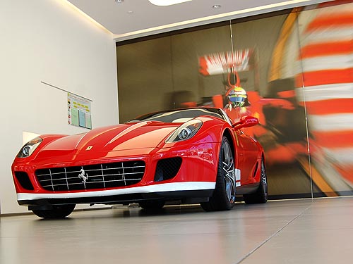 В Киеве продается раритетный Ferrari