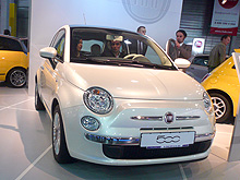 В Украине презентовали европейский автомобиль года Fiat 500 - Fiat