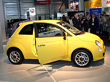 В Украине презентовали европейский автомобиль года Fiat 500 - Fiat