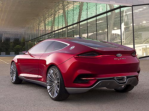 Ford покажет в Evos Concept дизайн будущих поколений моделей Ford - Ford