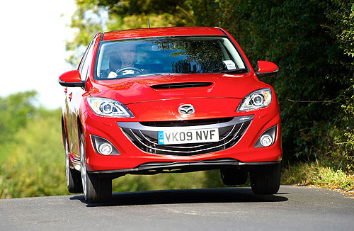 Тест-драйв: Mazda 3 MPS vs Ford Focus ST