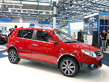 В Украине стартовали продажи и объявлены цены на новую модель Geely MK Cross - Geely