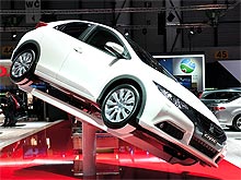 Honda разработала первую в мире автомобильную систему предупреждения заторов - Honda