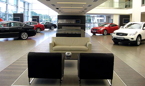 В Авто-Активе действует специальное предложение на модели Infiniti 2011 года и кредит от 0,99% годовых - Infiniti