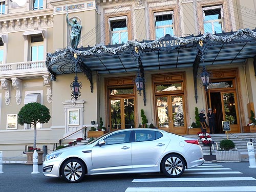 Тест-драйв KIA Optima: наперегонки с Ferrari