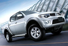 Mitsubishi L200 последние 5 лет самый популярный SUV Pickup в Украине - Mitsubishi