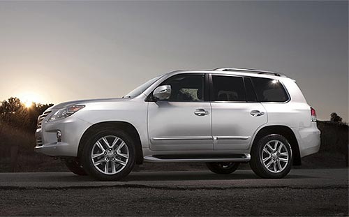 в Украине начали принимать заказы на обновленный внедорожник Lexus LX 570 - Lexus