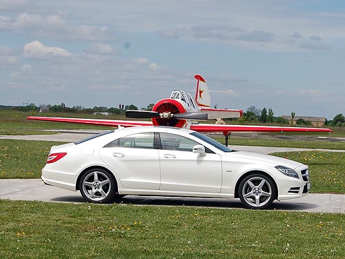 В Украине стартовали продажи двух новых автомобилей Mercedes-Benz - Mercedes-Benz