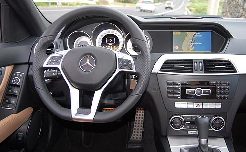 Тест-драйв Mercedes-Benz C-класса: Внезапное омоложение