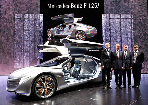 Будущее рядом. Mercedes-Benz представил концепт-купе F125 - Mercedes-Benz