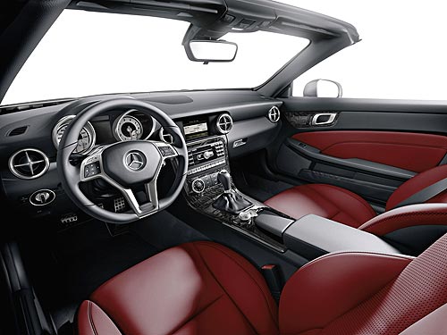 Тест-драйв Mercedes-Benz SLK: время ездить без крыши
