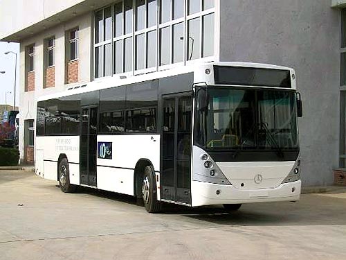 На украинский рынок вышел новый производитель автобусов на шасси Mercedes-Benz - MCV
