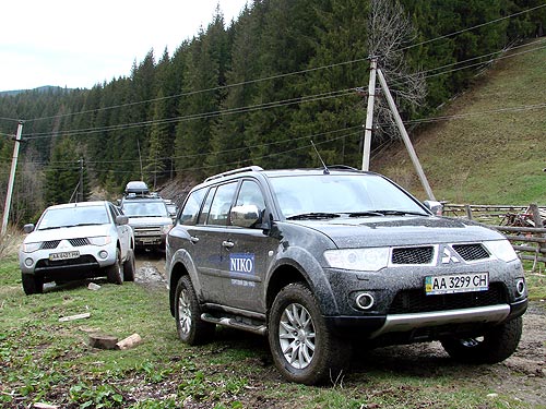 Автомобили Mitsubishi покорили Закарпатье - Mitsubishi