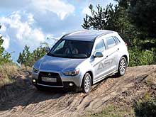 Автомобили Mitsubishi показали свои возможности на фестивале внедорожников - Mitsubishi