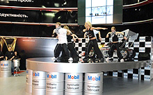 Mobil 1 во второй раз выступил в роли генерального партнера Kyiv Automotive Show 2008 - Mobil