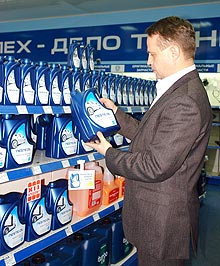 Neste Oil обновила дизайн 20л канистр масла - Neste Oil