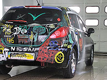 В «АвтоАльянсе» разрисовали 17 автомобилей Nissan - Nissan
