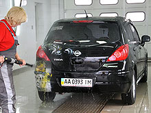 В «АвтоАльянсе» разрисовали 17 автомобилей Nissan - Nissan