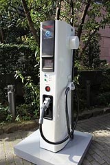 Nissan разработала новую быстродействующую зарядную станцию для электромобилей - Nissan
