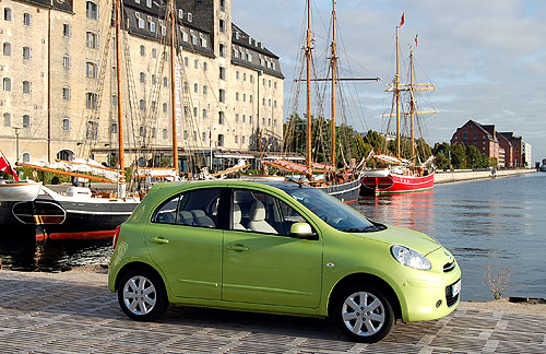 Тест-драйв нового поколения Nissan Micra: Равнение на город